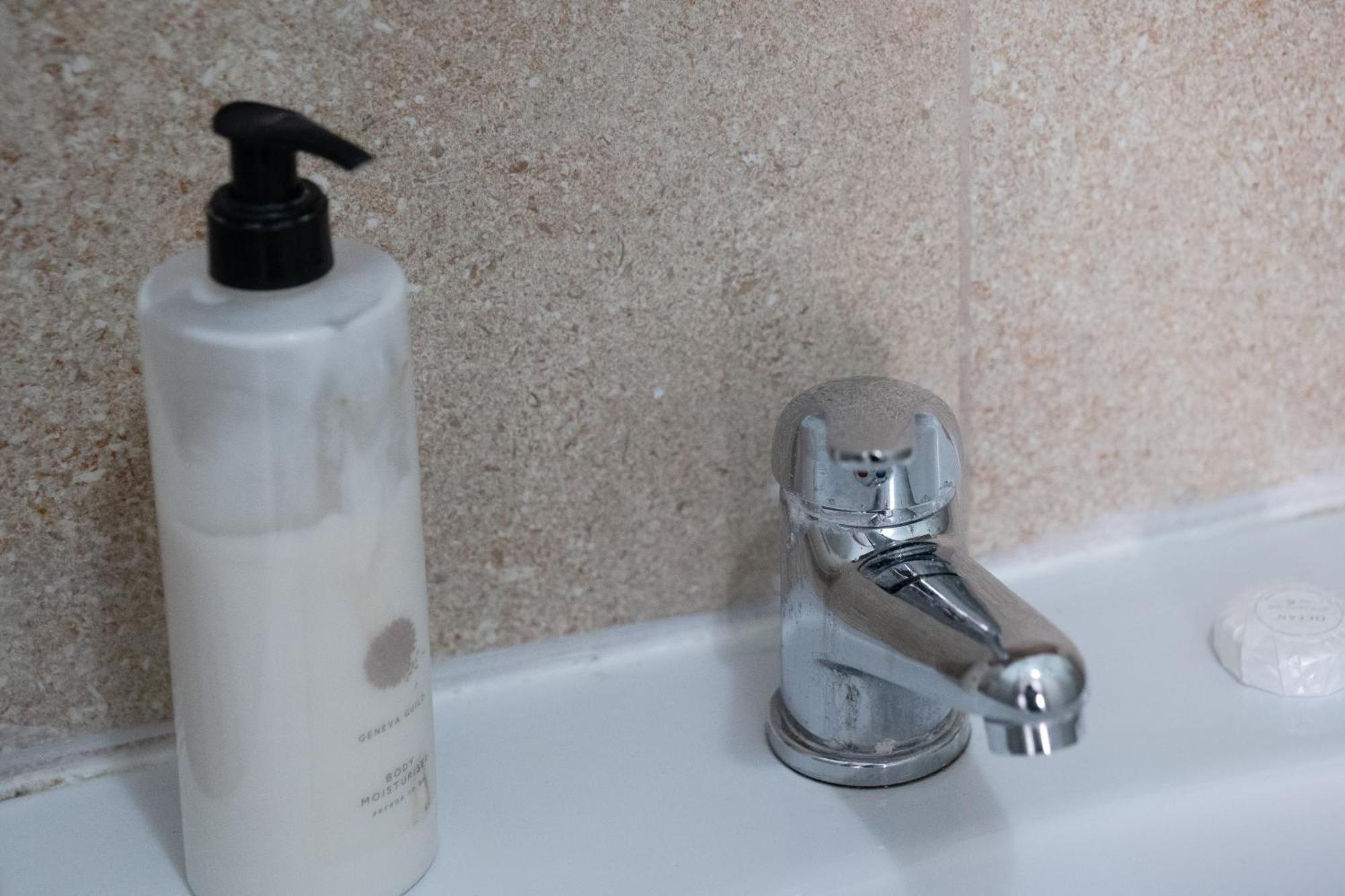 Tarona Guesthouse San Pawl il-Baħar Rom bilde