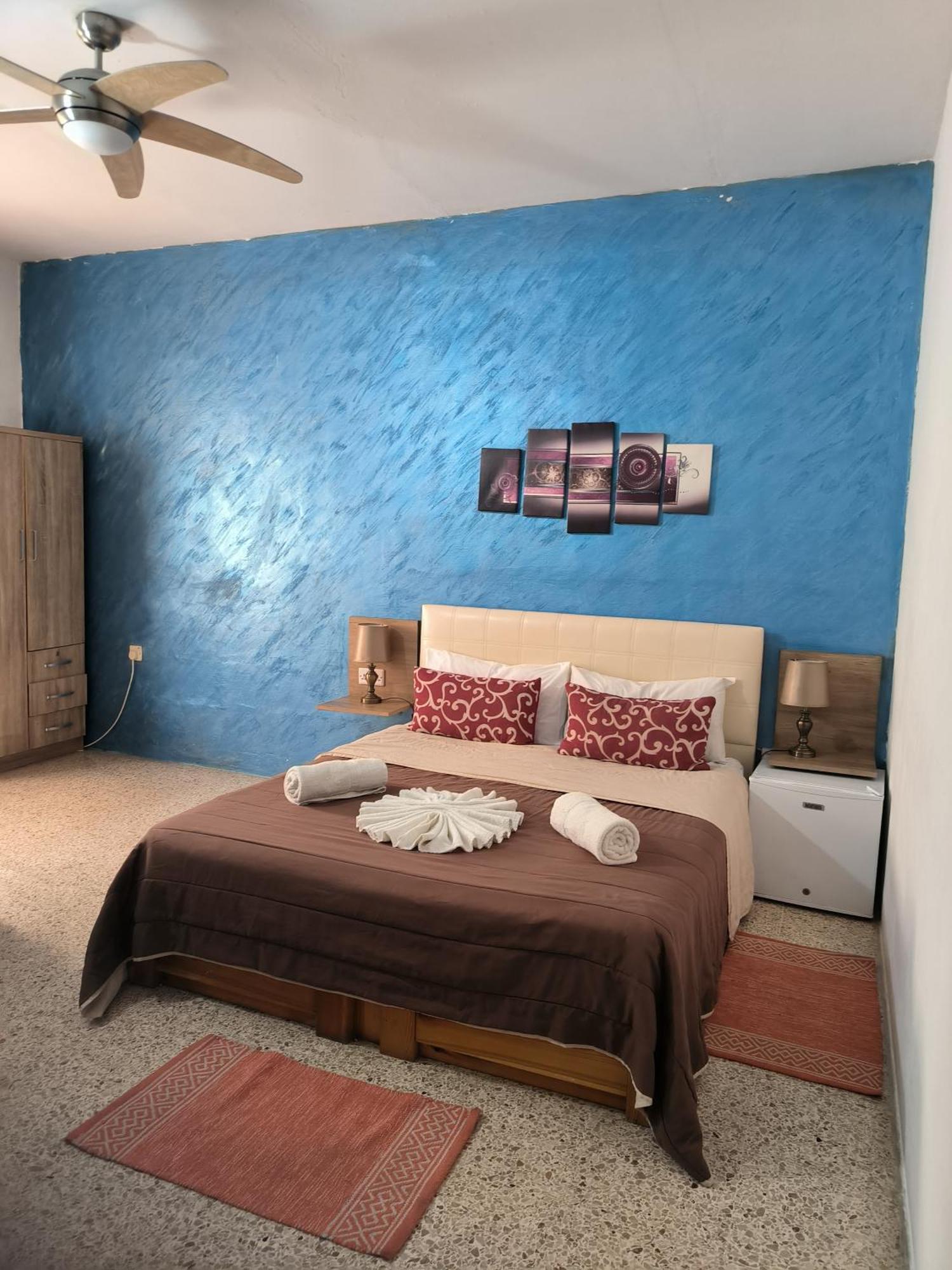 Tarona Guesthouse San Pawl il-Baħar Eksteriør bilde